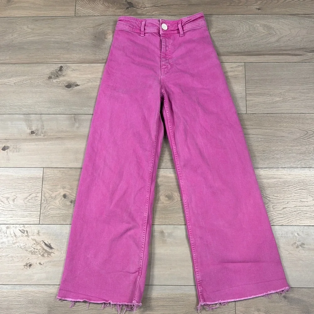 Zara Women's Viral Pink Wide-Leg Jeans Cut Off - Picture 5 of 16